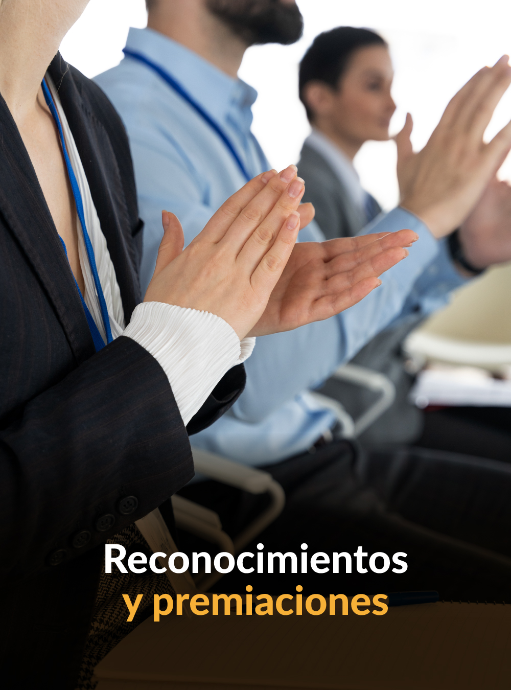 Salón adecuado para eventos empresariales y reuniones corporativas en Casa San Pedro.