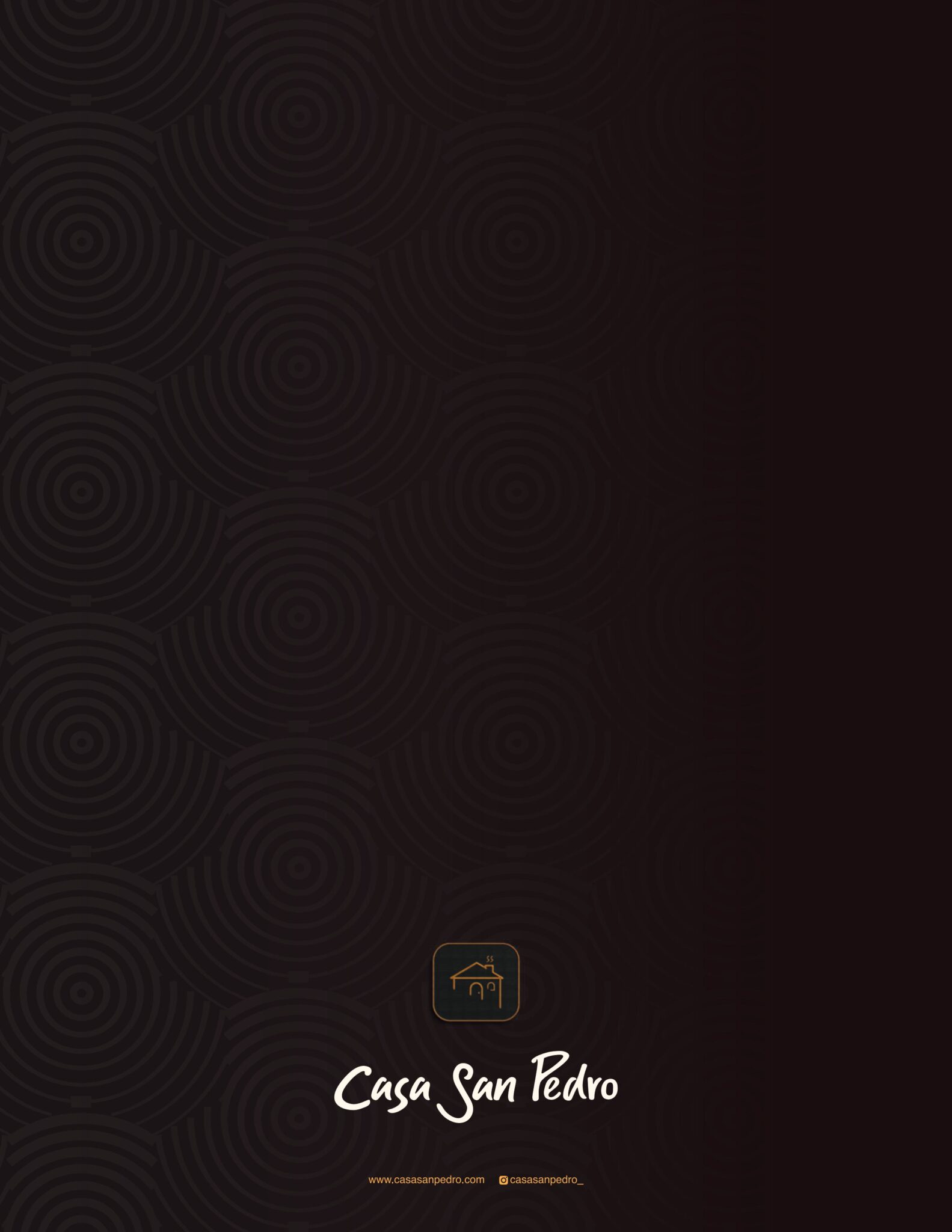 Ambiente acogedor y pet-friendly a una cuadra de la plaza principal.